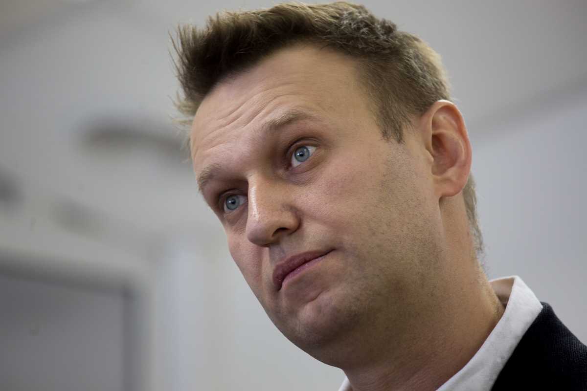 Теперь демшиза воюет за фейки: Навальный украл вброс «Голоса»