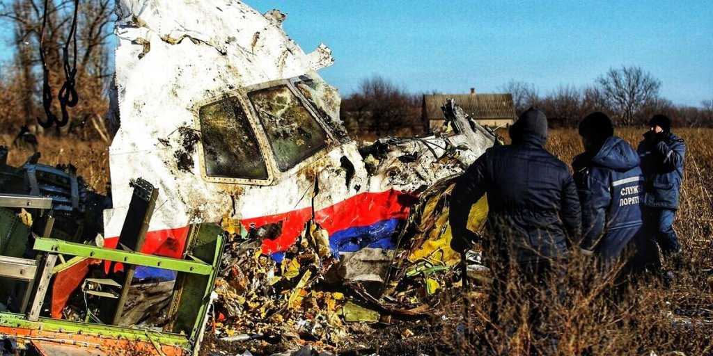 Сотрудник СБУ рассказал, кто и зачем сбил Боинг над Донбассом