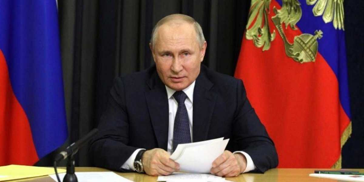 Путин послал Байдену жесткий сигнал об американских кораблях в Черном море