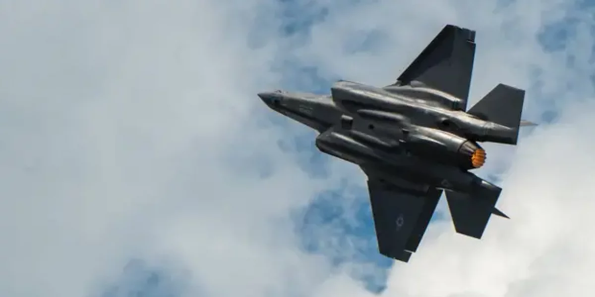 Россия неожиданно ответила на дерзкую выходку истребителя F-35 над Балтикой