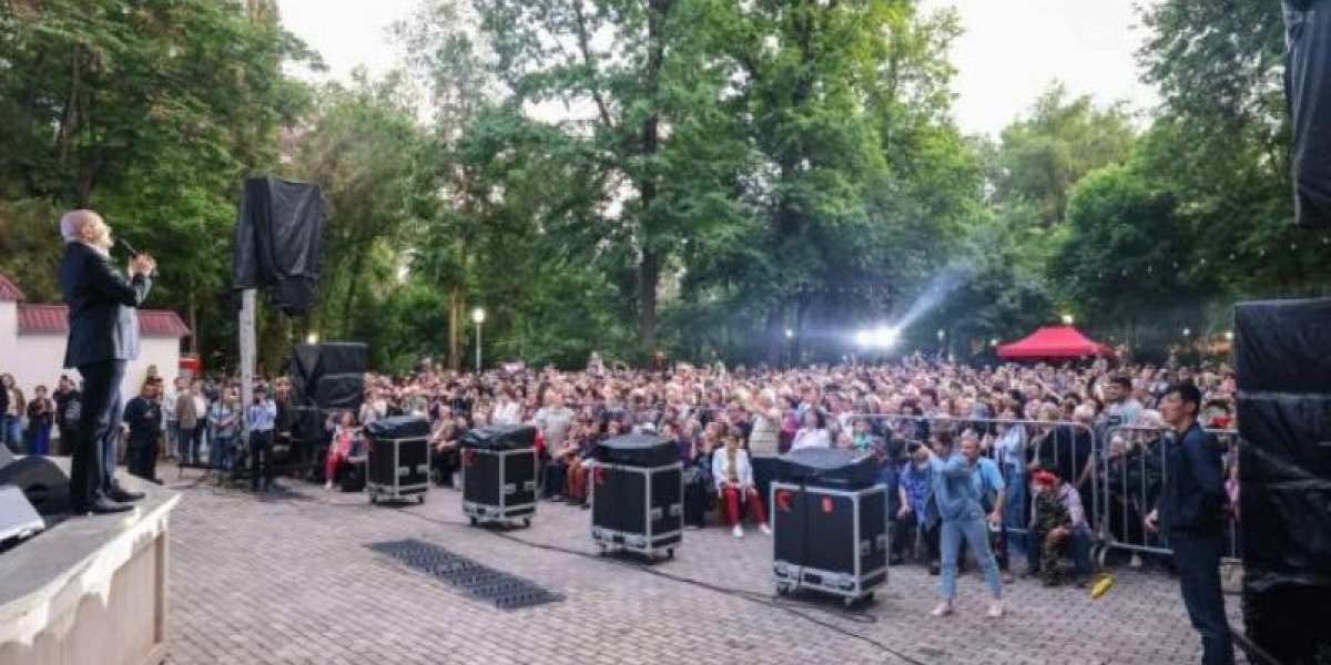 «Хору Турецкого»  в Ташкенте запретили петь песни Победы
