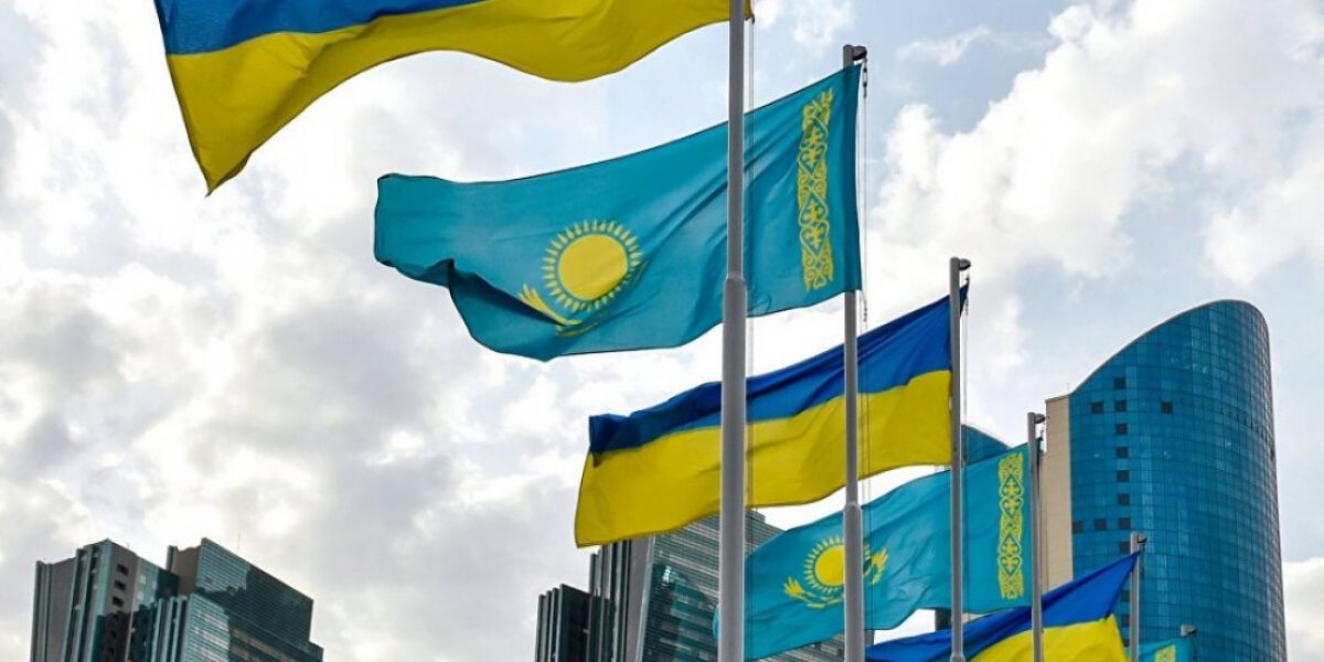 ФСБ России выявило, что Казахстан после начала СВО на Украине переориентировал экспорт своей нефти для нужд ВСУ