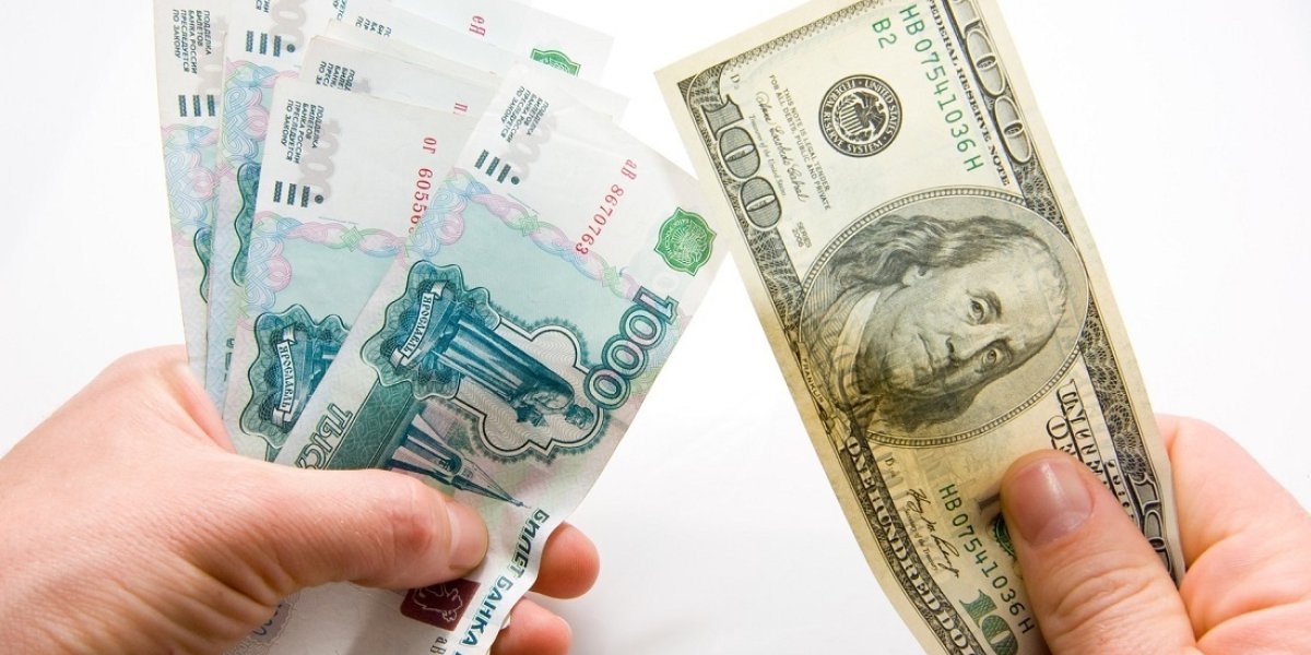 Обвал рубля и рост доллара в апреле 2023: что будет дальше с курсом валют, как сейчас стоит хранить сбережения? Последние прогнозы экспертов