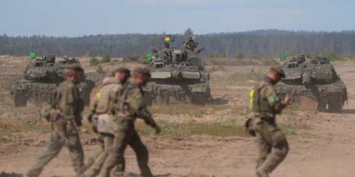 Прорыв ГЭС и горящие немецкие танки: Что происходит на фронтах СВО