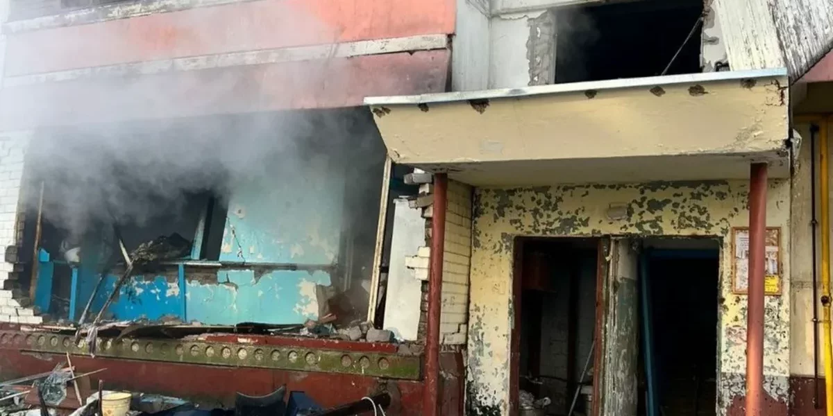 Взрыв газа и пожар в доме в Нижнекамске: что известно на сегодня, комментарии очевидцев