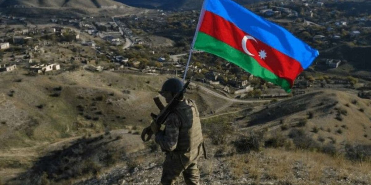 «Можно забыть о коридоре Север-Юг»: чем РФ грозит капитуляция Нагорного Карабаха