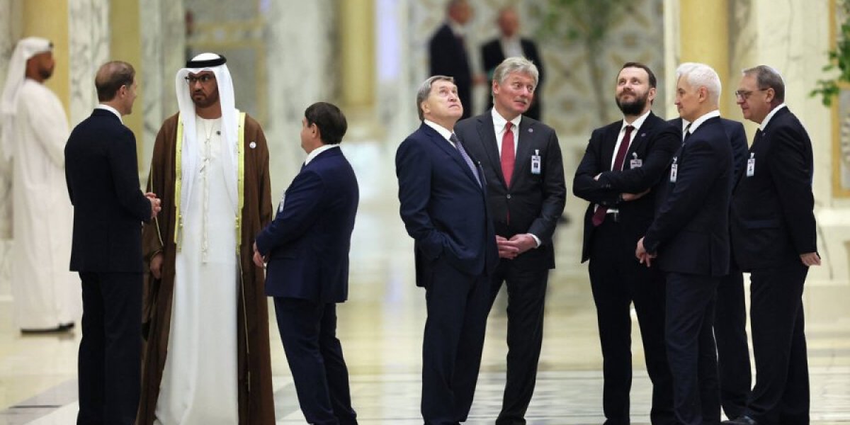 Запад разозлил теплый прием арабами президента РФ: В честь приезда Путина небо в ОАЭ окрасилось в цвета российского флага