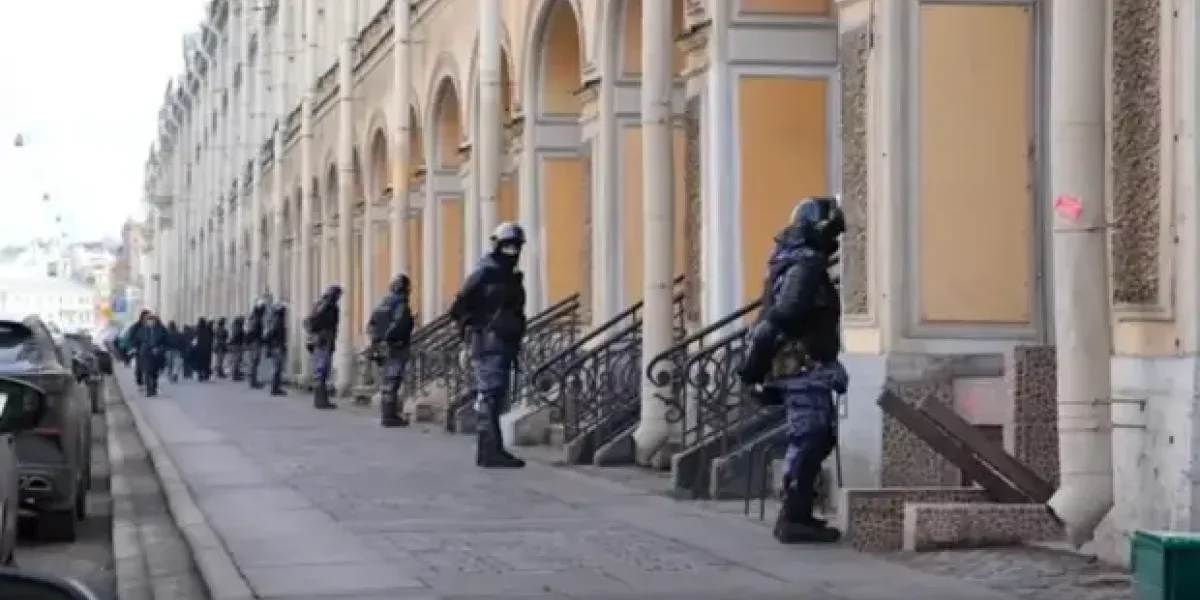 В Питере «зачистили» «свой Садовод», А Собянин в Москве на такое решится?