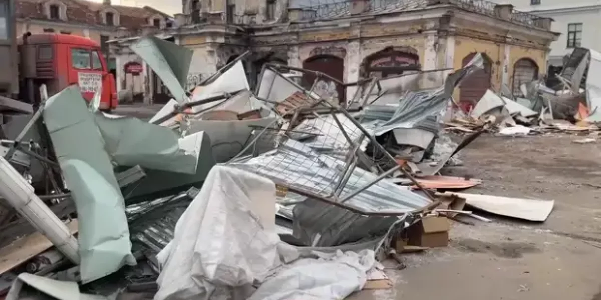 В Питере «зачистили» «свой Садовод», А Собянин в Москве на такое решится?