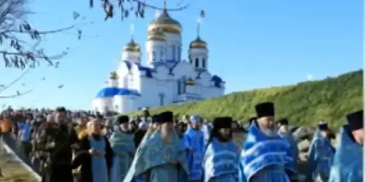 Мэр-«узбек» или заммэра-«француженка»? Кто в Находке отменил Крестный ход, а рыбу отправляет в Узбекистан? Мэр-«узбек» или заммэра-«француженка»? Кто в Находке отменил Крестный ход, а рыбу отправляет в Узбекистан?