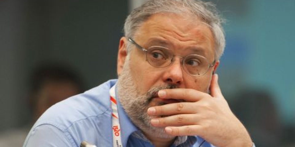 Хазин объяснил возможную причину падения режима Мадуро: предательство, а не штурм Хазин объяснил возможную причину падения режима Мадуро: предательство, а не штурм