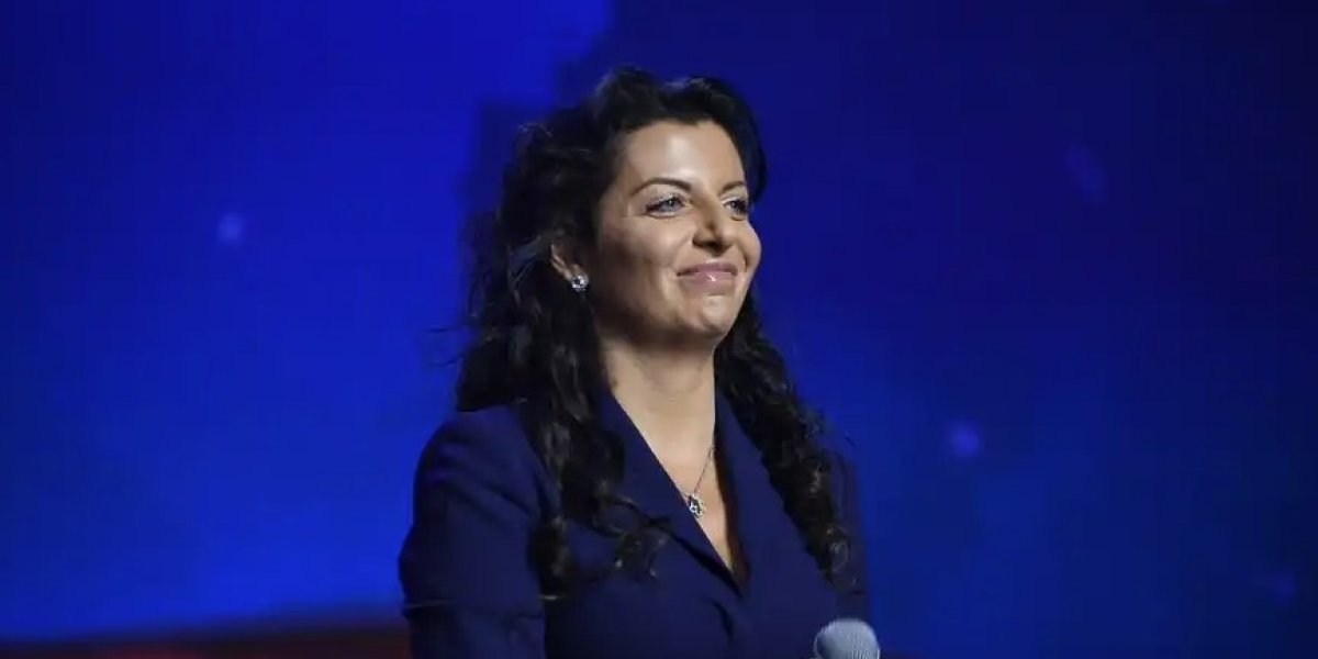 «Нам фиолетово»: Симоньян иронично прокомментировала просьбу Совета ЕС к России «Нам фиолетово»: Симоньян иронично прокомментировала просьбу Совета ЕС к России