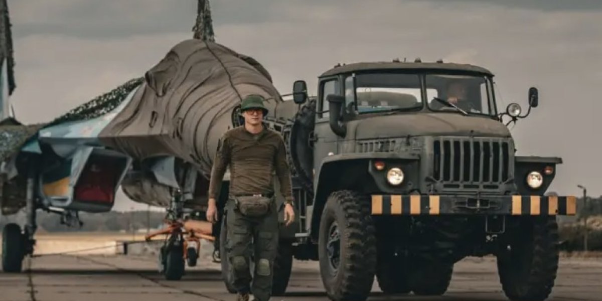 «Спасти аэропорт во Львове»: в Лондоне считают, что войска ЕС нужны на Украине сейчас «Спасти аэропорт во Львове»: в Лондоне считают, что войска ЕС нужны на Украине сейчас