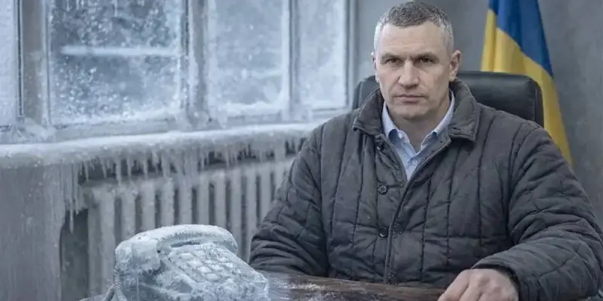 В Киеве паника: Кличко выступил с экстренным предупреждением об «очень тяжелых днях» В Киеве паника: Кличко выступил с экстренным предупреждением об «очень тяжелых днях»