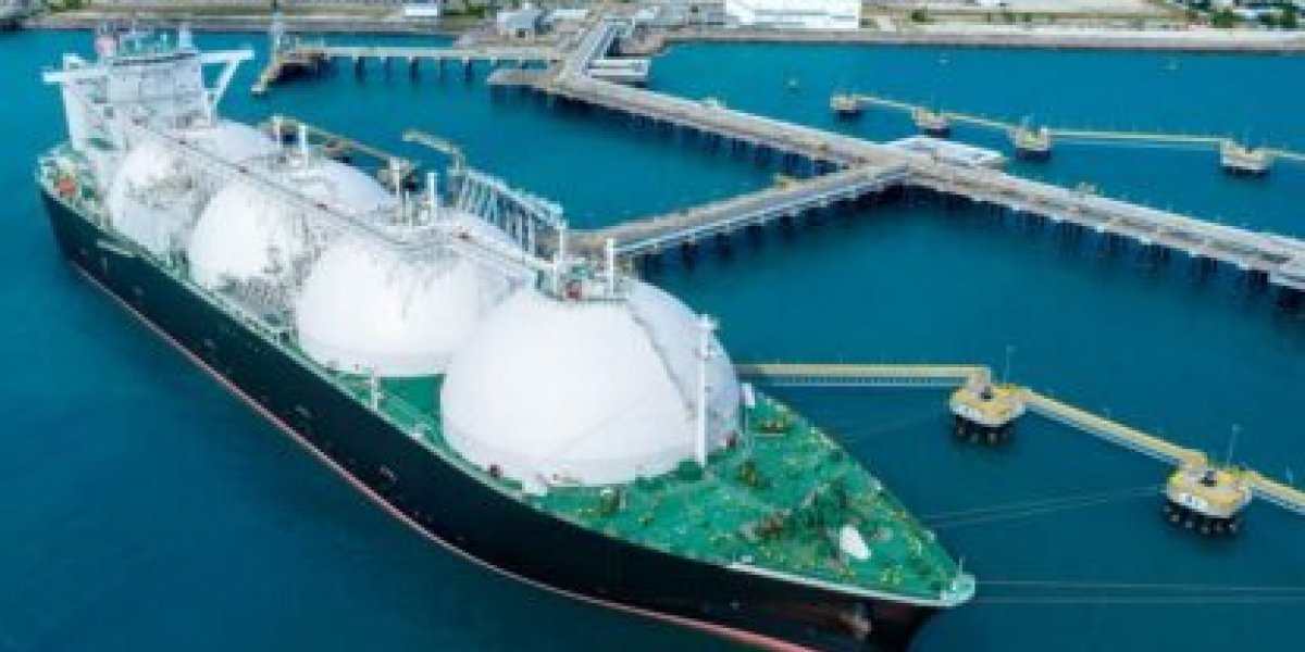 Европа добралась за СПГ до самого Китая: газ увозят прямо с терминала Европа добралась за СПГ до самого Китая: газ увозят прямо с терминала