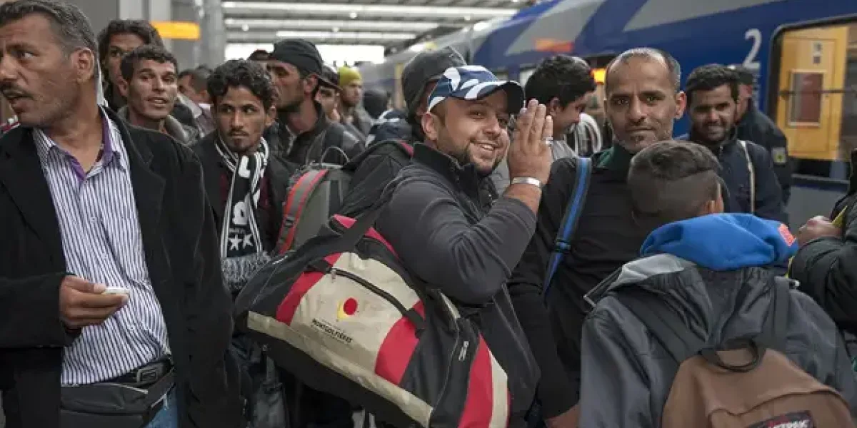 Готовится «миграционная бомба». Кто может заменить узбеков и таджиков? Готовится «миграционная бомба». Кто может заменить узбеков и таджиков?