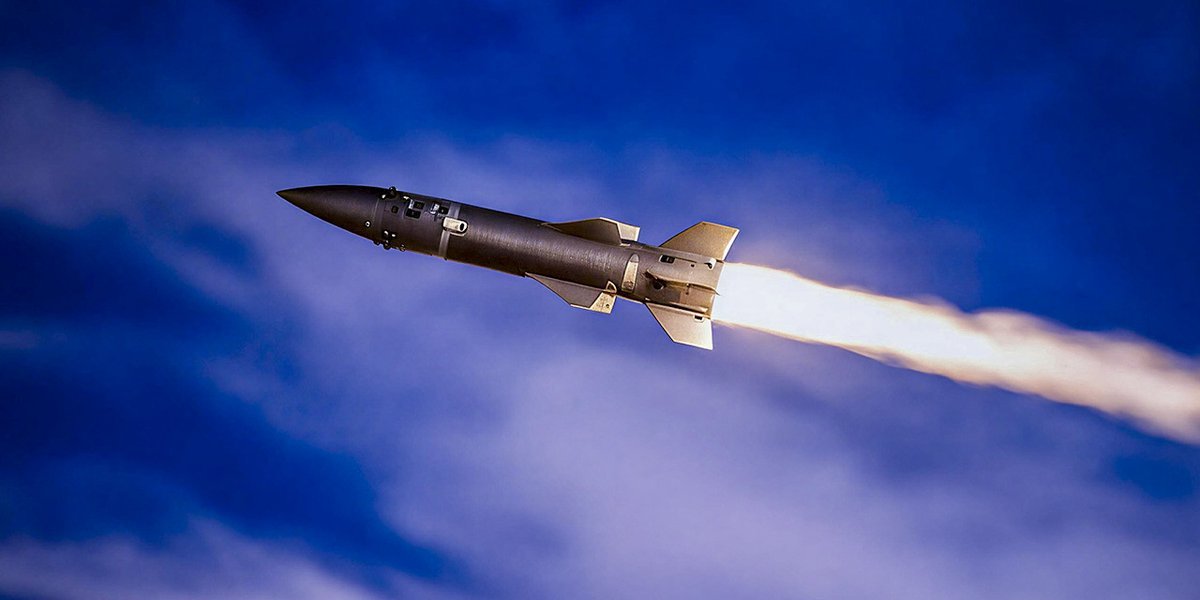 Pоссийские С-400 стали головной болью для НАТО Pоссийские С-400 стали головной болью для НАТО